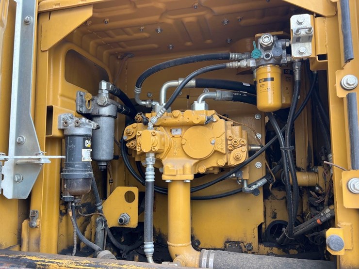 2013-caterpillar-320el-image-25