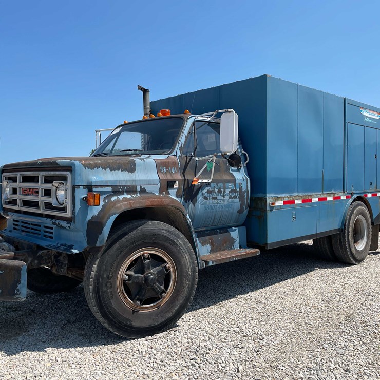 1988 GMC 7000