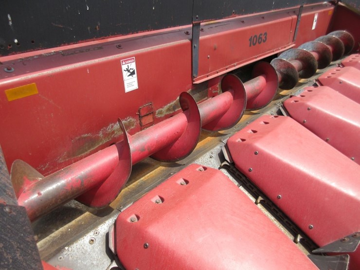 case-ih-1063-image-4