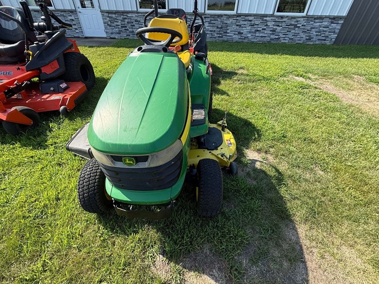 john-deere-x530-image-3