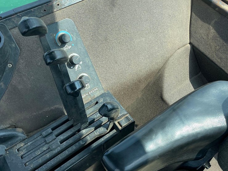 john-deere-4755-image-49