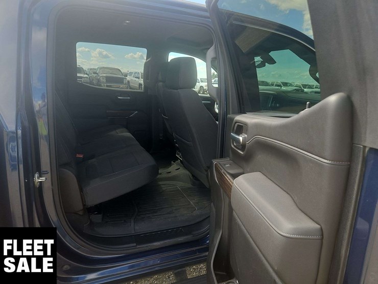2022-gmc-sierra-1500-image-15