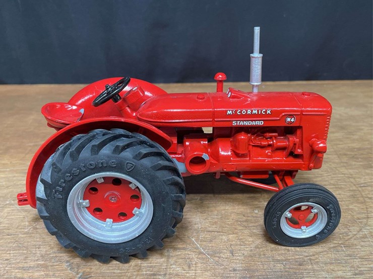 1/16-mccormick-w-4-1990-lafayette-c&m-image-10