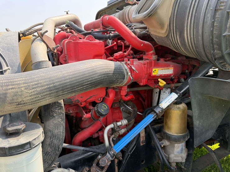2016-international-prostar-image-44