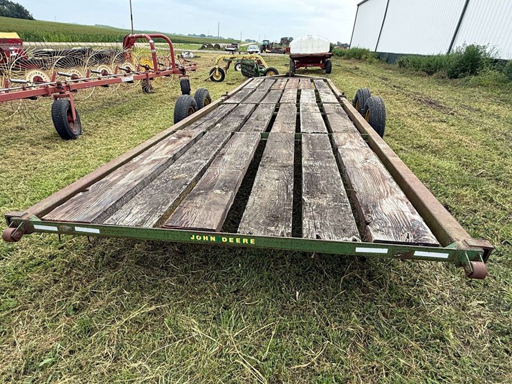 john-deere-8-image-7