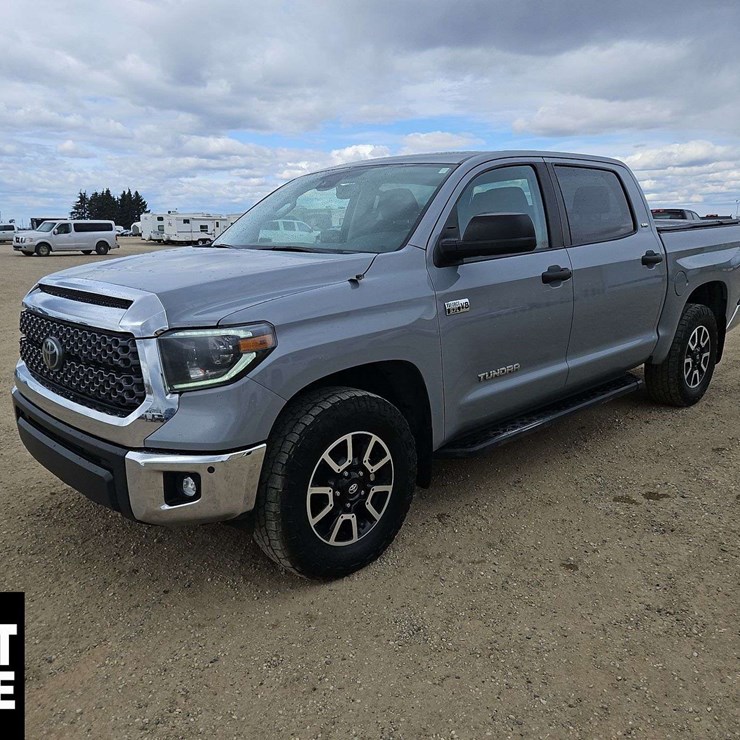 2020 TOYOTA TUNDRA
