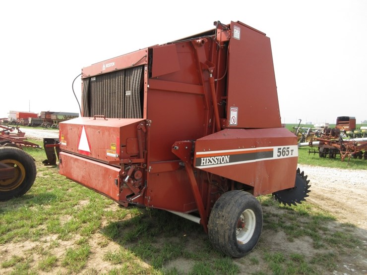 hesston-565t-image-3