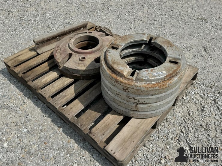 cast-iron-rear-wheel-weights-&-farm-support-image-3