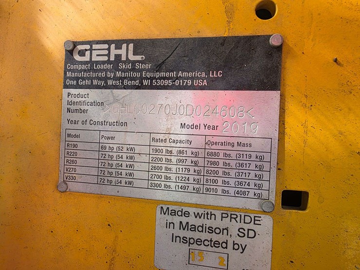 2019-gehl-v270-image-17
