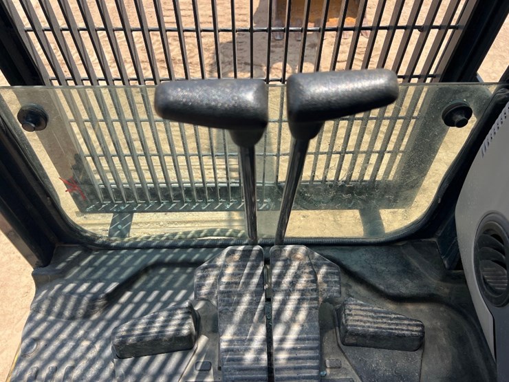 2019-komatsu-pc290-lc-11-image-41