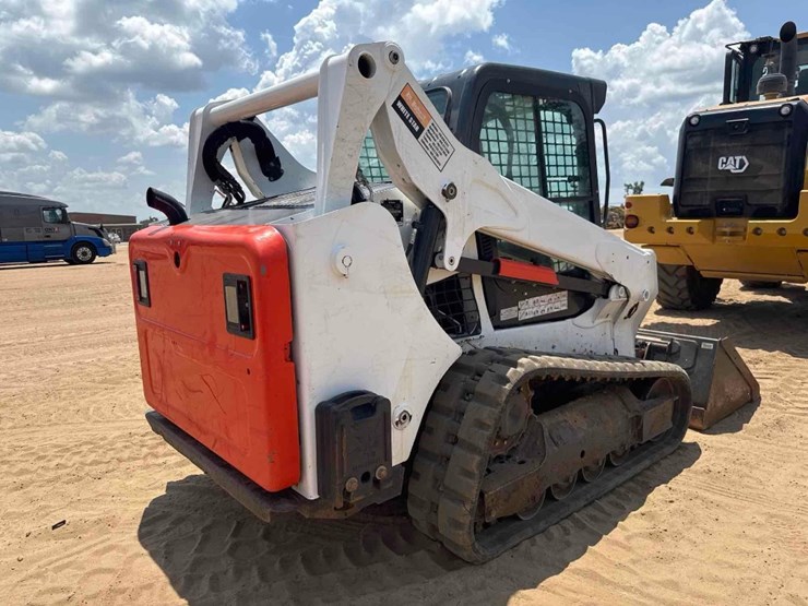 2022-bobcat-t595-image-6