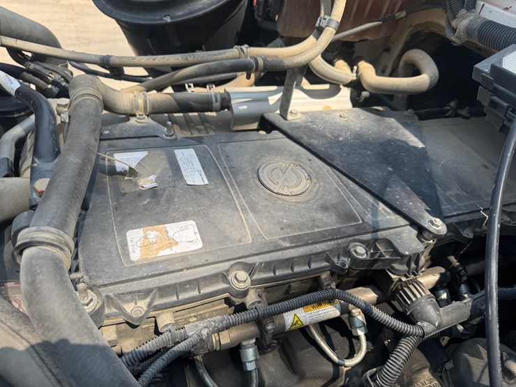 2018-western-star-4700sb-image-8