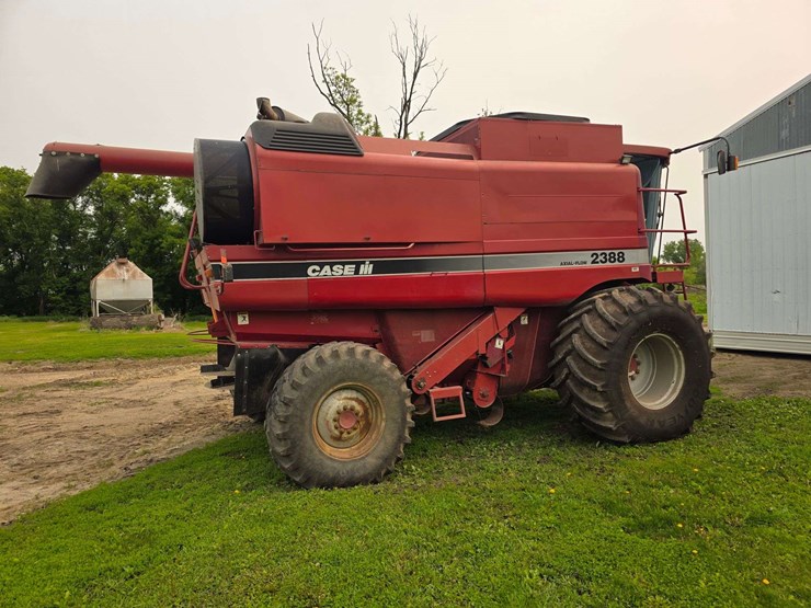 2002-case-ih-2388-image-11