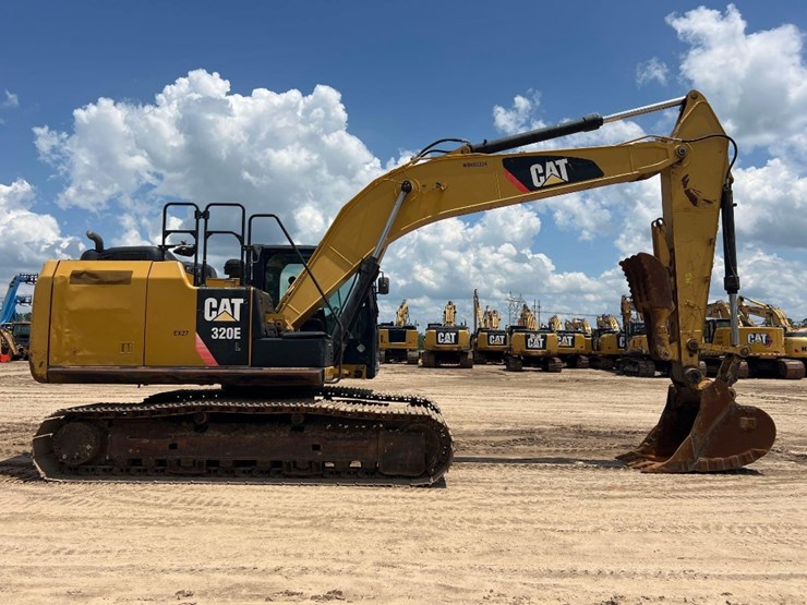 2013-caterpillar-320el-image-5