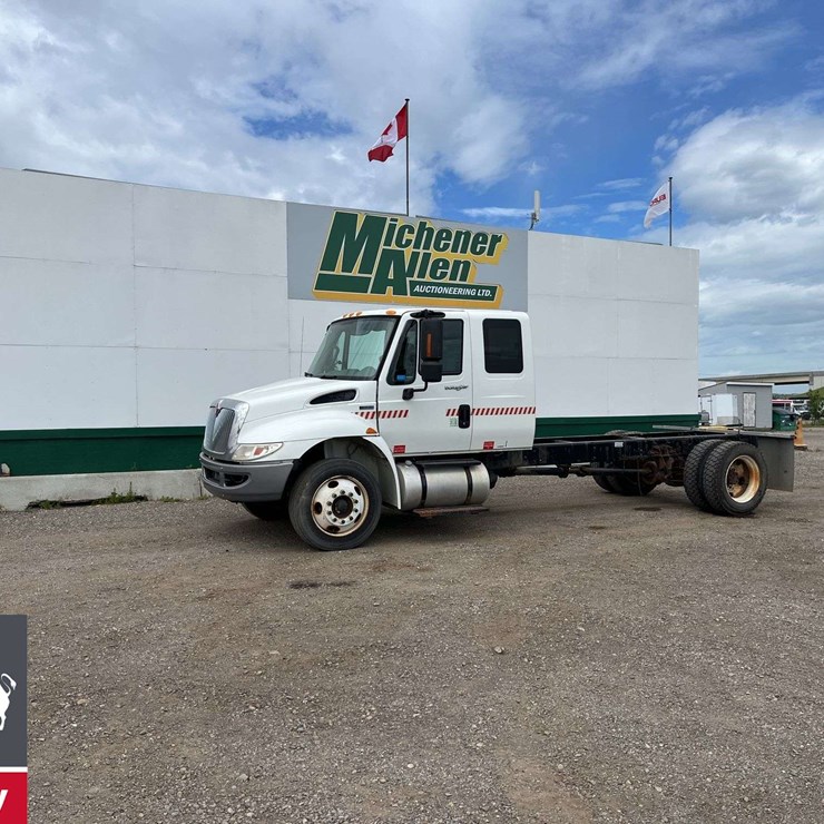 2011 INTERNATIONAL DURASTAR 4300