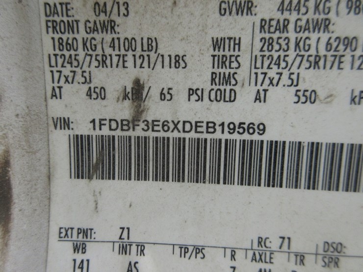 2013-ford-f350-image-16