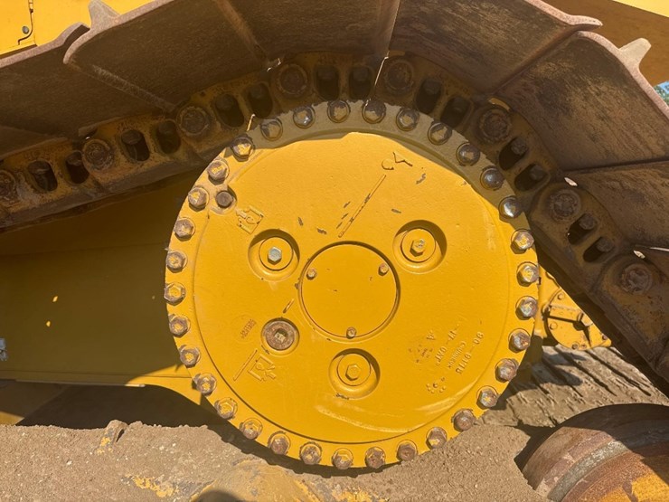 caterpillar-d6t-lgp-image-12