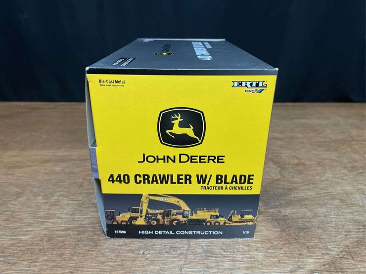 1/16-john-deere-440-crawler-nib-ertl-image-6