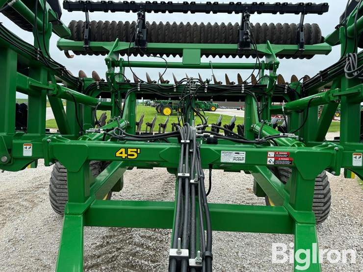 2023-john-deere-2680h-image-12