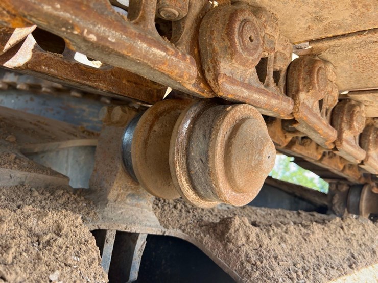 2017-komatsu-pc228us-lc-10-image-12