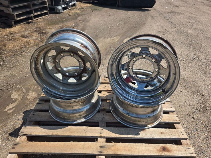 (4)-8-bolt-chrome-rims,-15”,-buying-all-for-one-money-image-2