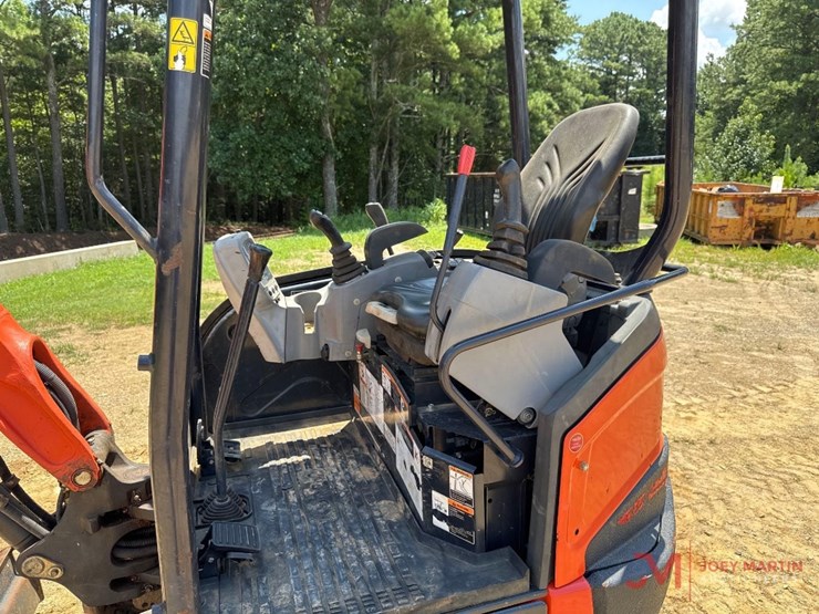2019-kubota-u27-4-image-14