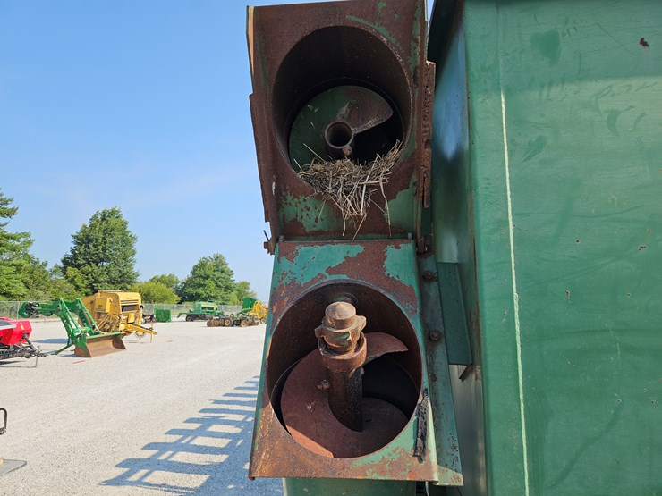 john-deere-400-image-4