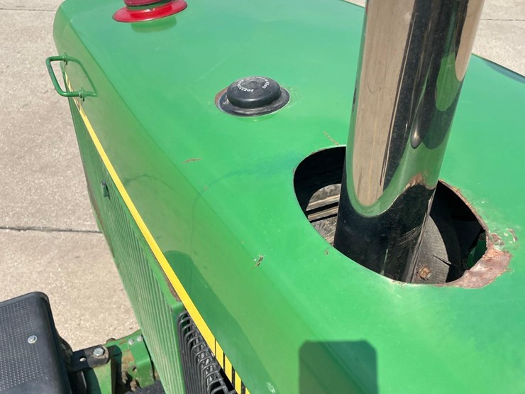 john-deere-4755-image-33