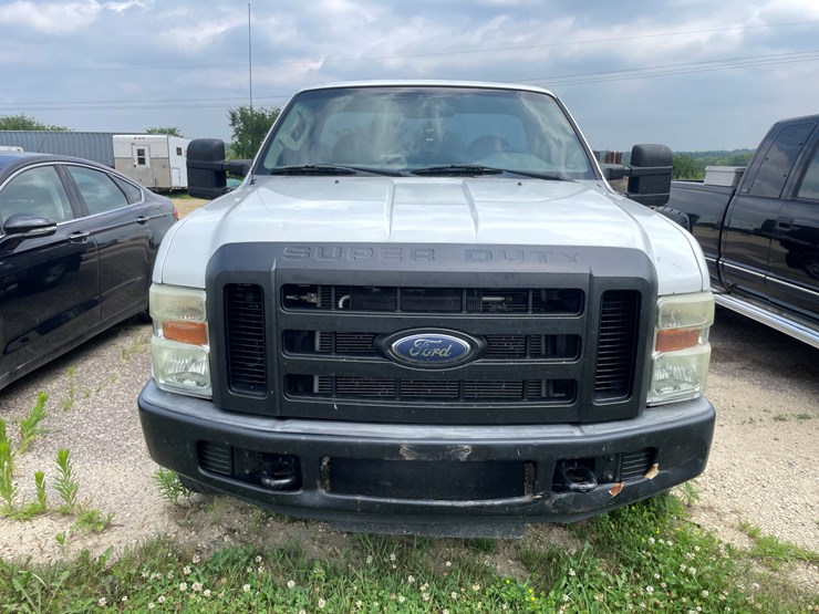 2008-ford-f250-image-8