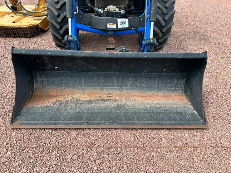 2017-new-holland-t5.110-image-25