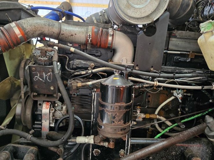 1991-kenworth-t800-image-16