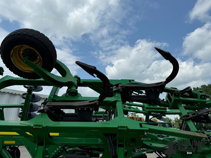 2017-john-deere-2730-image-18