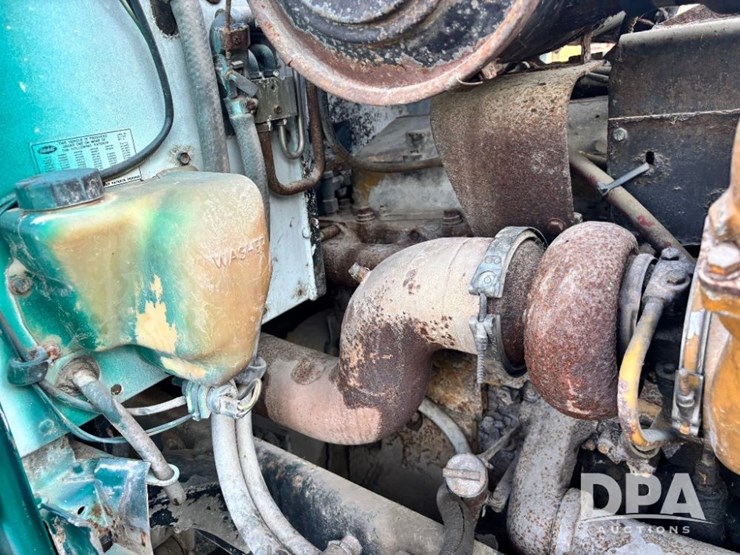 1993-peterbilt-377-image-65