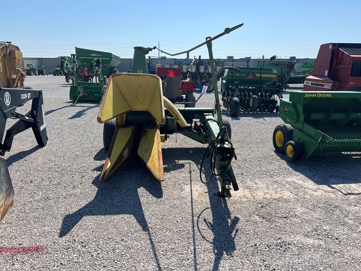 john-deere-34-image-2