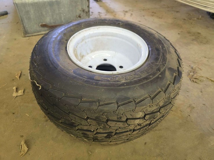 18.5x8.5-8-tire-on-5-bolt-rim,-new-image-1
