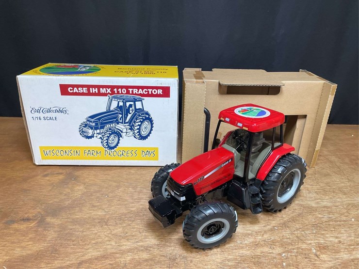 1/16-case-ih-mx110-2002-wisconsin-nib-ertl-image-1