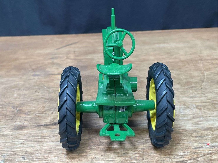 1/16-john-deere-h-1988-back-east-nib-nb&k-image-7