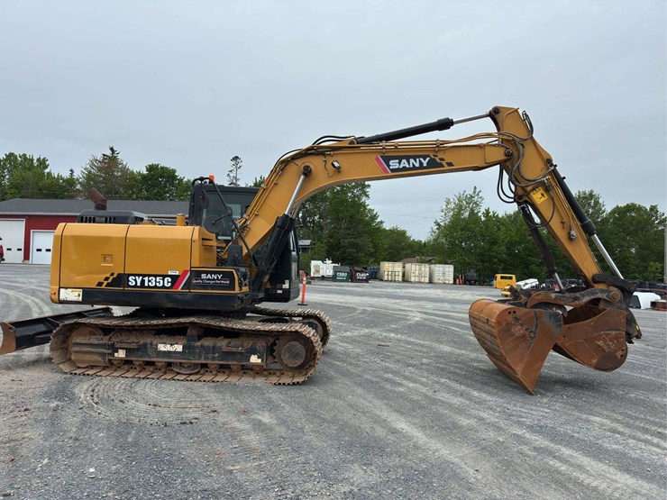 2022-sany-sy135c-image-9