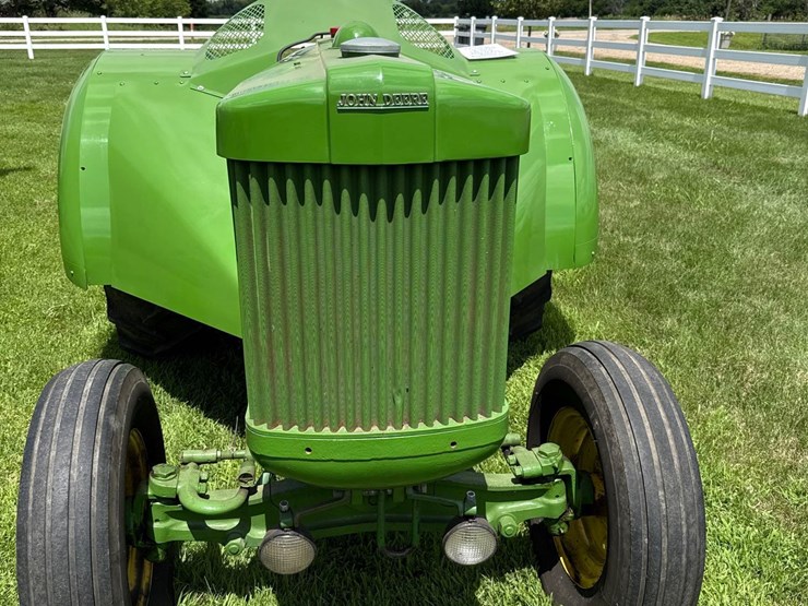 1956-john-deere-60-image-5