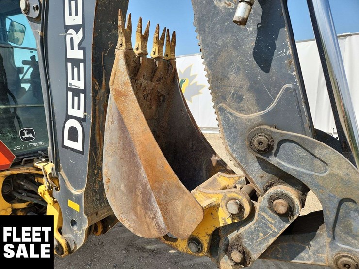 2014-deere-310sk-image-19