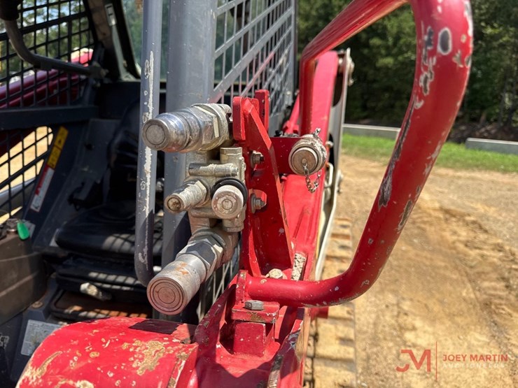 2022-takeuchi-tl6r-image-6