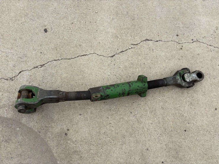 john-deere-4560-image-4