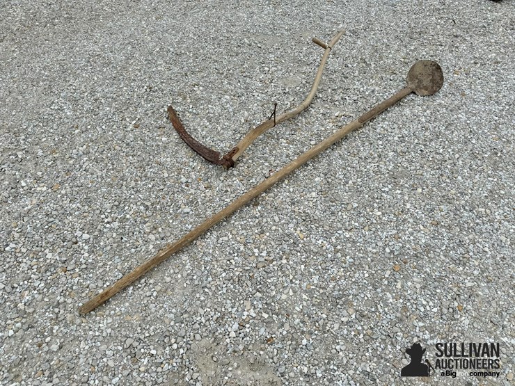 antique-spoon-&-scythe-hand-tools-image-5