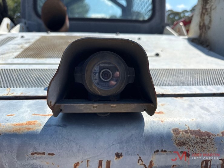 2017-takeuchi-tl12r2-image-12
