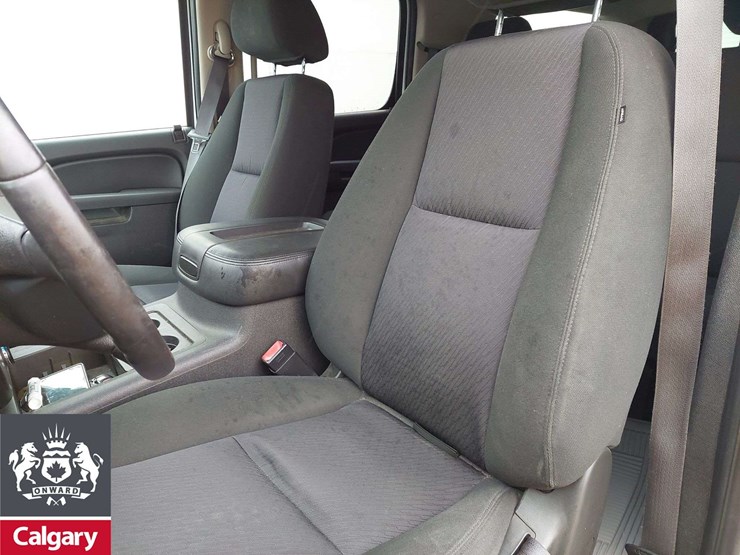 2010-gmc-yukon-xl-image-9