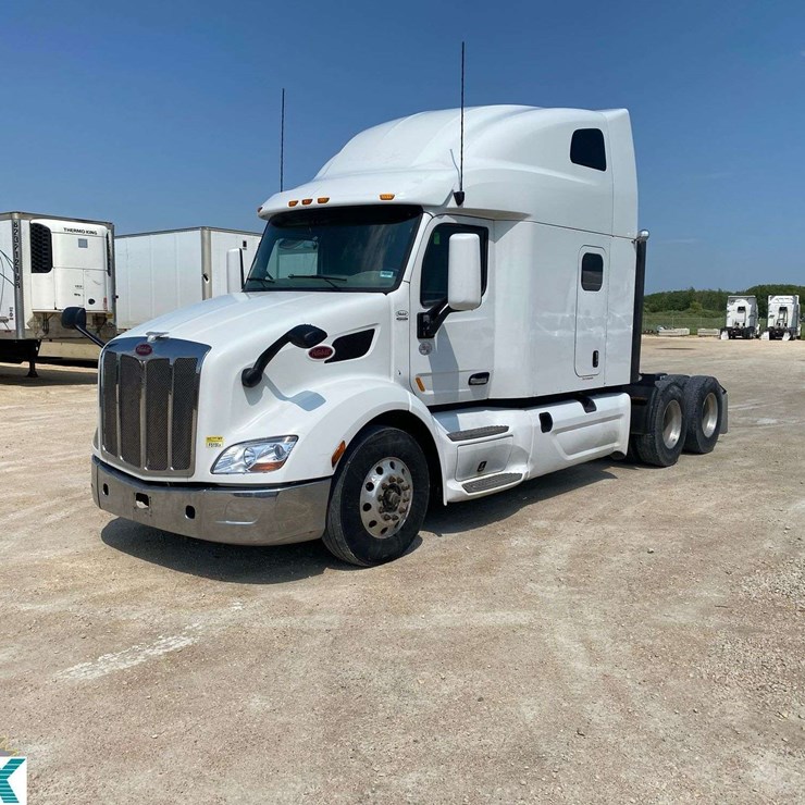 2020 PETERBILT 579