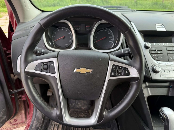 2011-chevrolet-equinox-image-29