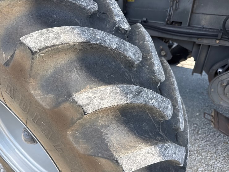massey-ferguson-9695-image-14