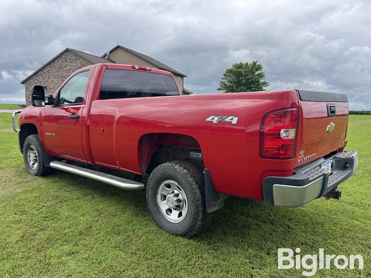 2010-chevrolet-silverado-3500-image-7