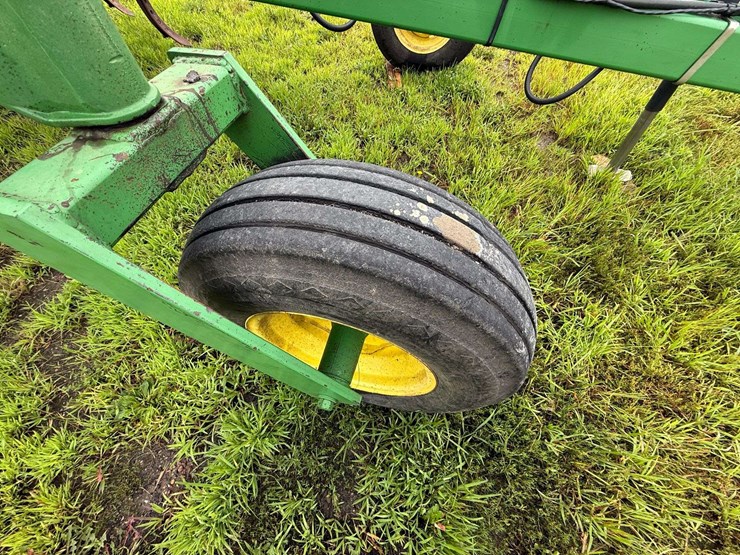 john-deere-680-image-20